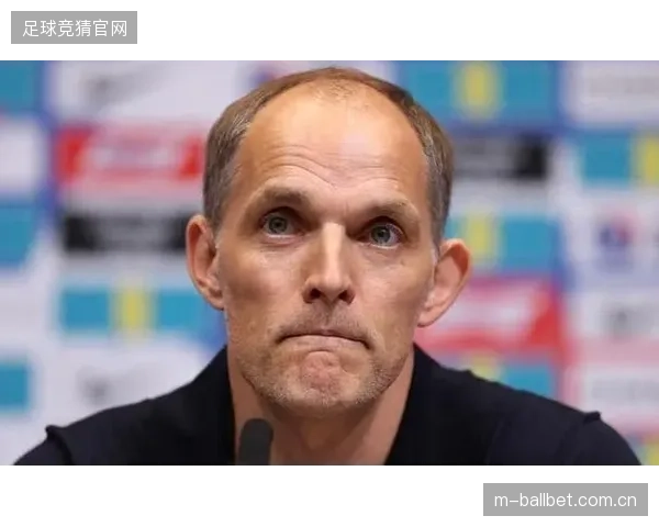 切尔西边路防守因詹姆斯的健康问题存在变数，图赫尔的战术部署受到持续性影响。